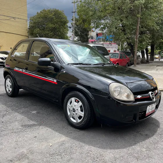 Chevrolet Chevy 1.6 3p Paq B Mt