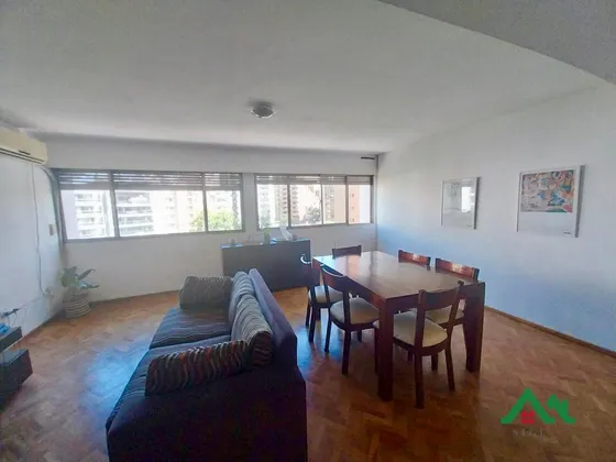 Departamento En Venta Piso Entero, 4 Dormitorios, Cochera En Nueva Córdoba  Apto Crédito