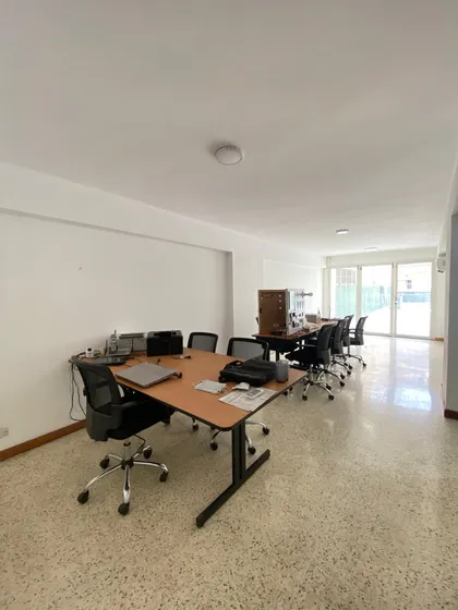 La Candelaria Local En Venta De 3 Niveles