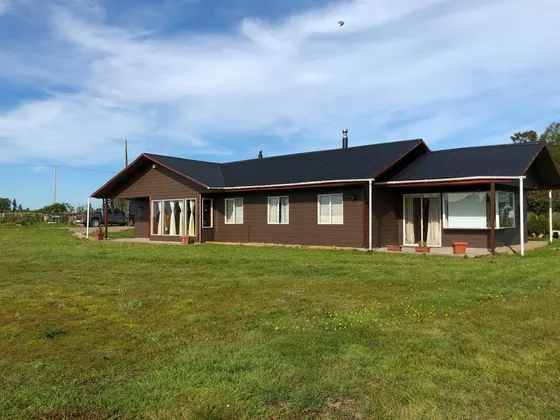 Casa En Venta De 4 Dorm. En Osorno