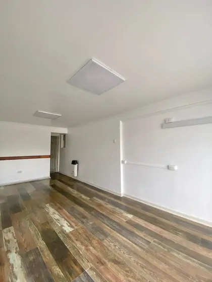 Arrienda Amplias Oficinas En Avenida Libertad