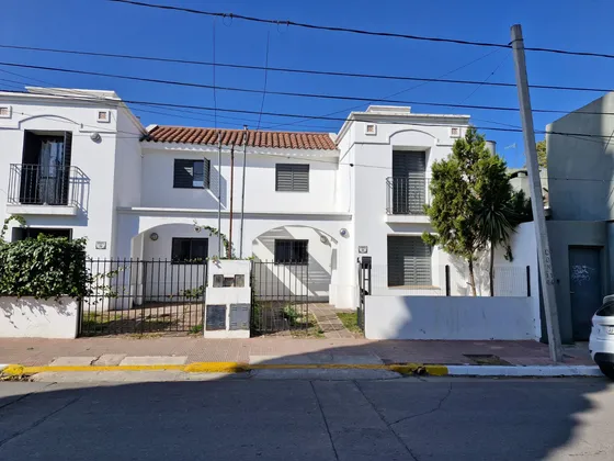 Duplex En Venta Villa Allende Centro