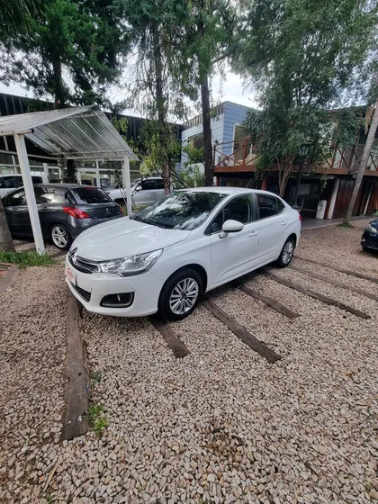 Citroën C4 Lounge 2.0 Live 143cv