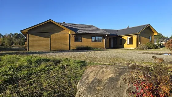 Casa En Venta De 5 Dorm. En Puerto Varas