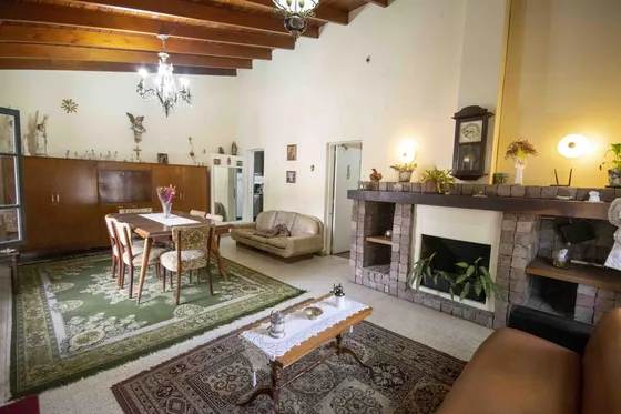 Casa De 3 Ambientes En Venta, En Florida.