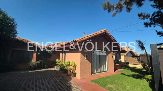 Vendo Amplia Casa En Sector Alto De La Serena