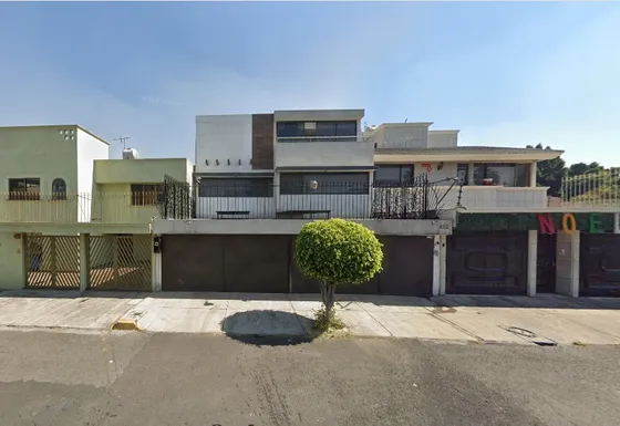 Venta De Casa En Recuperacion Bancaria En Paseos De Taxqueña Coyoacan    J.c.