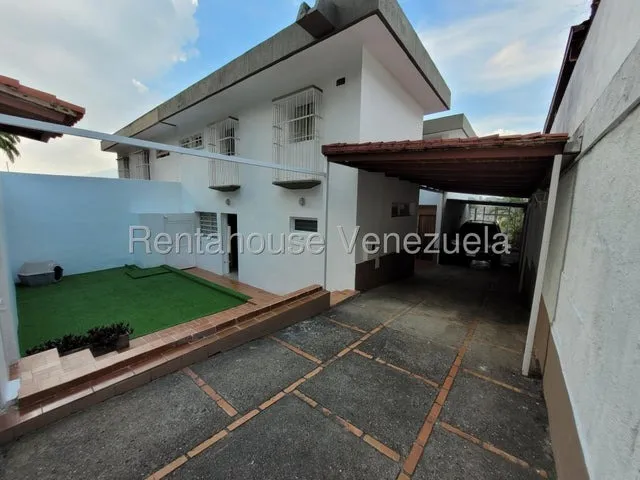 Casa En Venta Los Pomelos Es25-19086