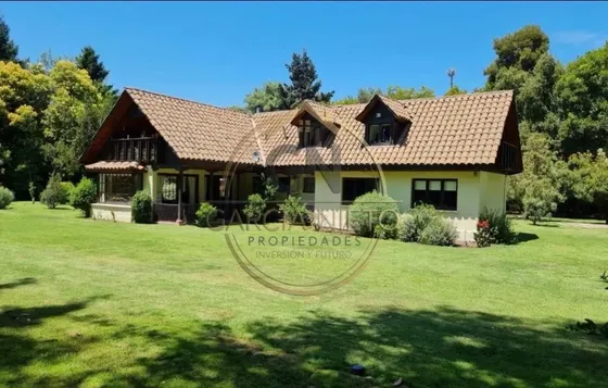 Moderna Casa Ideal Para Familias Grandes (141815)