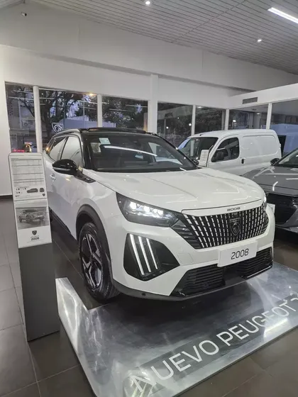 Peugeot 2008 1.0t Gt