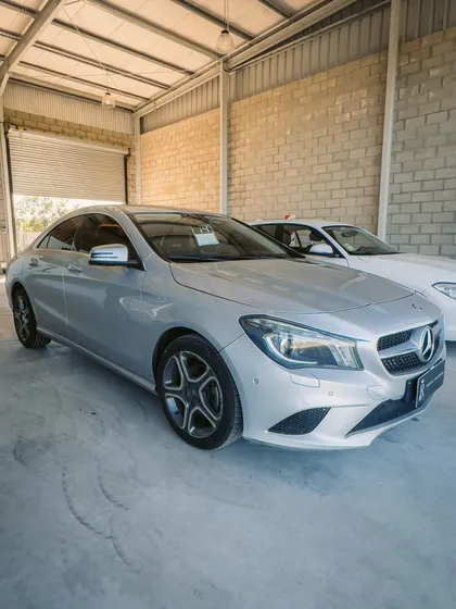 Mercedes-benz Clase Cla 1.6 Cla200 Coupe Urban 156cv Mt