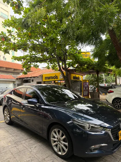 Mazda 3 2.0 Grand Touring