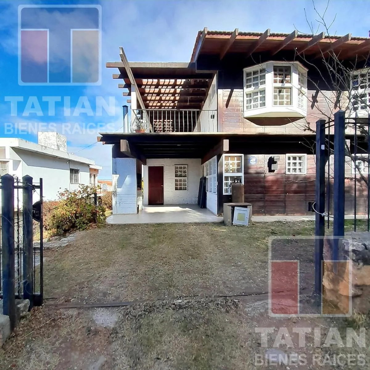 Edificio Comercial En Villa Del Lago