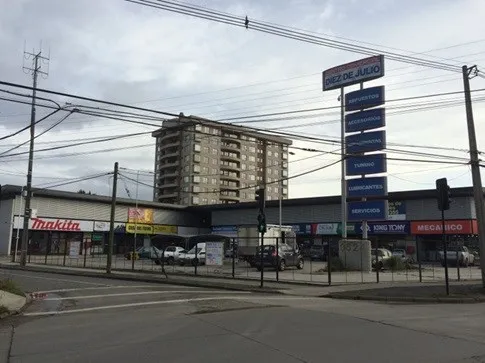 Se Arrienda Local Comercial En Strip Center Temuco 200 Mtr2