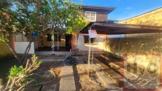 Casa En Quinta Normal Ideal Para Familia Numerosa