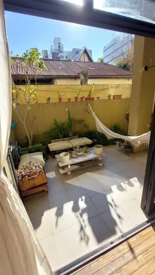 Casa En Venta - 3 Dormitorios 2 Baños - Vicente López
