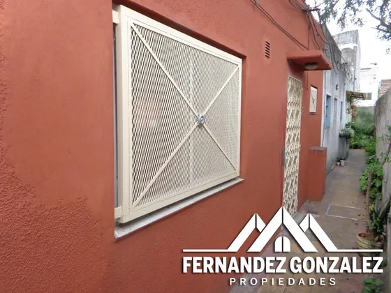 Depto En Ph De 2 Amb. Con Patio A La Venta En Banfield