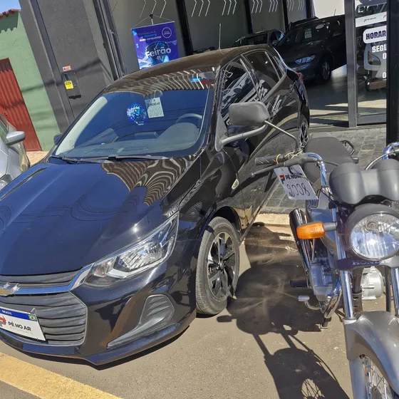 Chevrolet Onix 1.0 Lt 5p