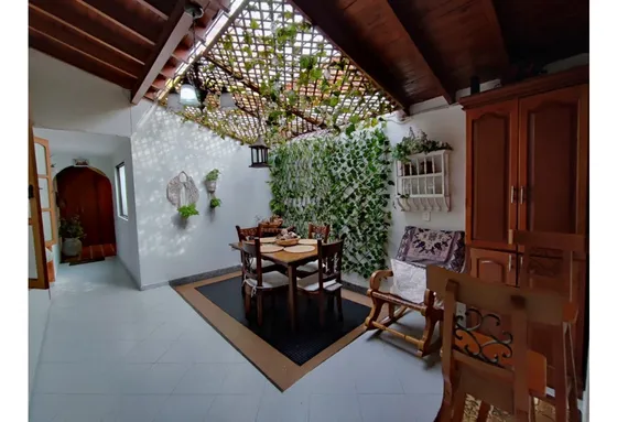 Casa En Venta En La América, Medellín