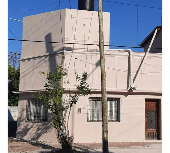 Alquiler - Ph 2 Ambientes Planta Alta Con Patio