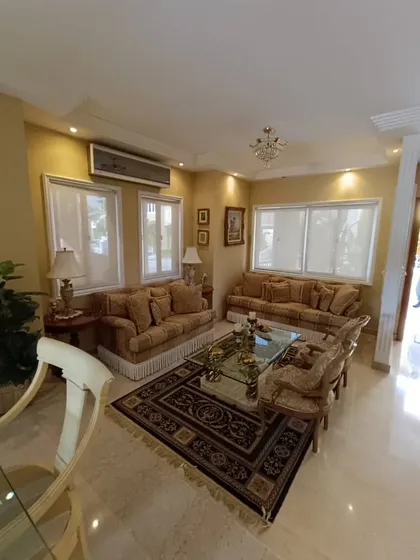 Yosmar Y Fernando Venden Casa En Villa San Diego Country Club
