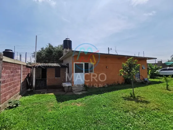 Casa En Venta En Yecapixtla Morelos De 1 Nivel Con Alberca Y Amplio Jardín