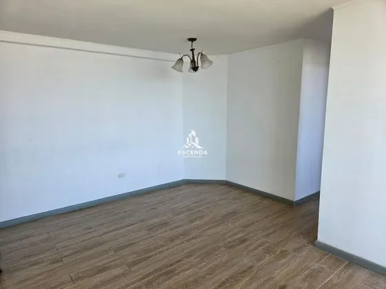 Arriendo Departamento Remodelado