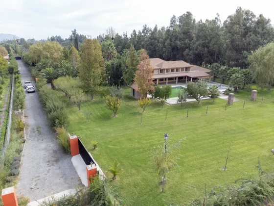 Parcela Con Casa De Eventos Y Casa Habitación (74729)