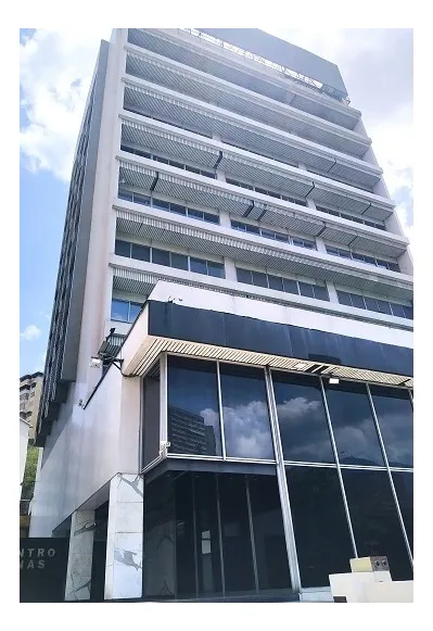 Vendo Edificio Comercial De 6.828 M2, Ref. 4.500.000