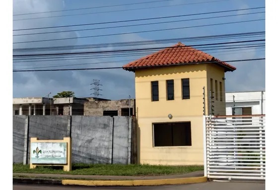Town House En La Urb. La Florentina Ve02-1941st-erom