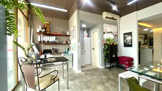 Local Con Oficina En C.c Trigal Sur, Valencia. Inmobiliaria Maggi 2151