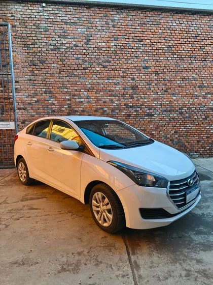 Hyundai Hb20 1.6 Comfort Plus 5p