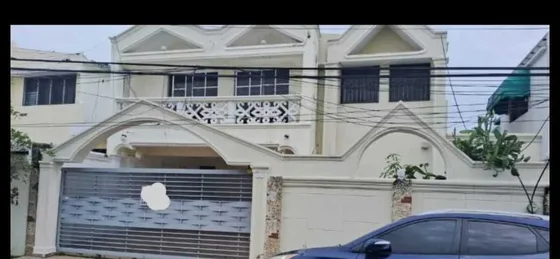 For Sale Casa En Las Praderas De 4 Habitaciones Y 4 Parqueos , Favor Solo Clientes, No Broker 