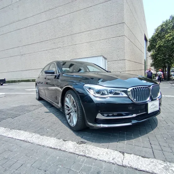 Bmw Serie 7 Blindado Nivel 3 Plus
