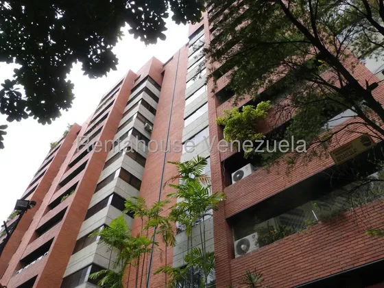 Apartamento En Venta En Los Dos Caminos Balmoral Caracas Ascensor Privado