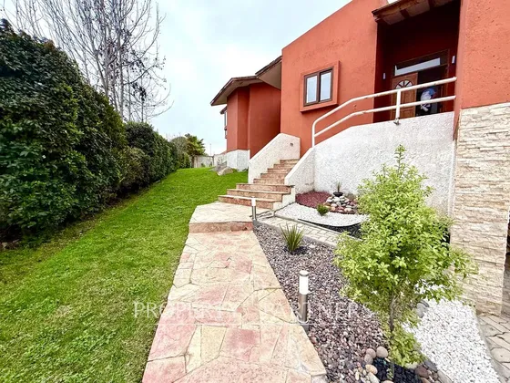 Increíble Casa En Arriendo En Uno De Los Sectores ...