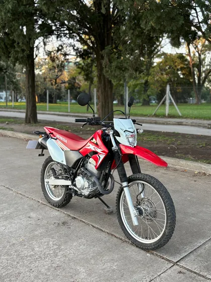 Honda Tornado 250