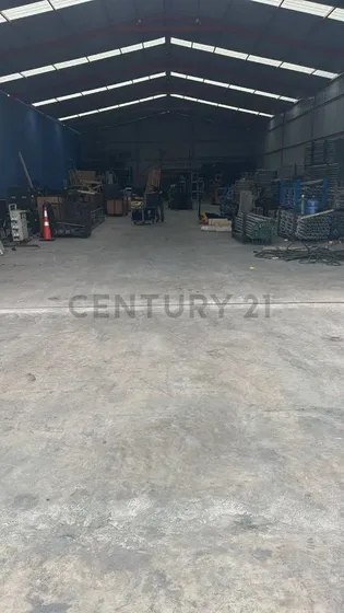 Arriendo Galpón Los Verdes