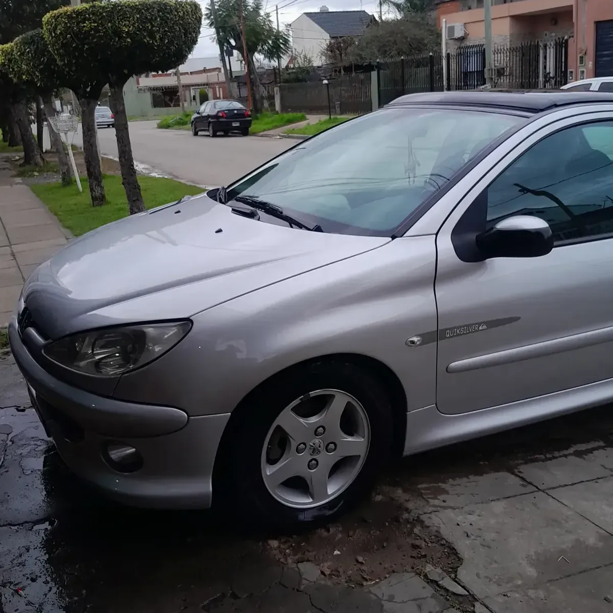 Peugeot 206 1.6 Quiksilver