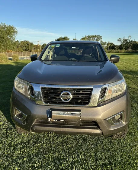 Nissan Frontier Frontier Se Plus 4x2 Mt
