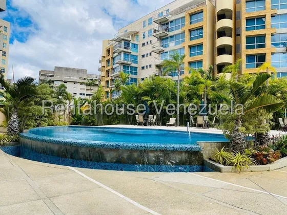 Tg  Apartamento En Venta En Las Mesetas De Santa Rosa De Lima, Vista Al Avila Desde Encantadora Terraza, Edificio Nuevo 25-14246 Ys
