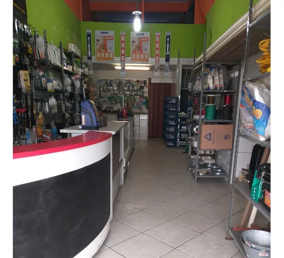 Passo O Ponto De Loja De Materiais De Construção