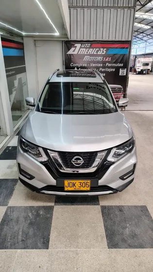 Nissan Xtrail 2.5 Exclusive