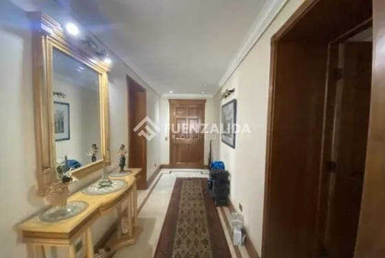 Departamento En Venta De 4 Dorm. En Viña Del Mar