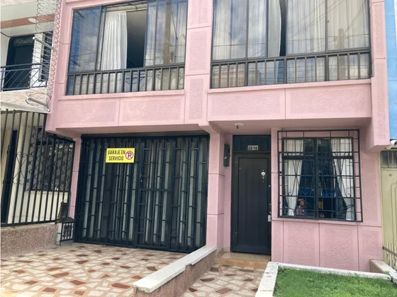 Casa En Venta, Sector De Los Alamos Armenia