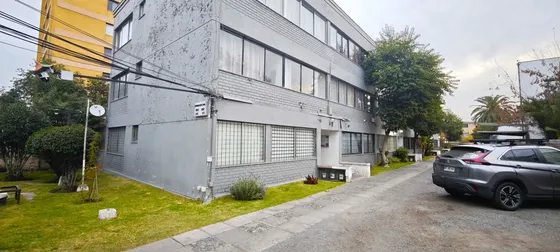 Gran Oportunidad, Departamento 2 Dormitorios En Metro Ñuñoa