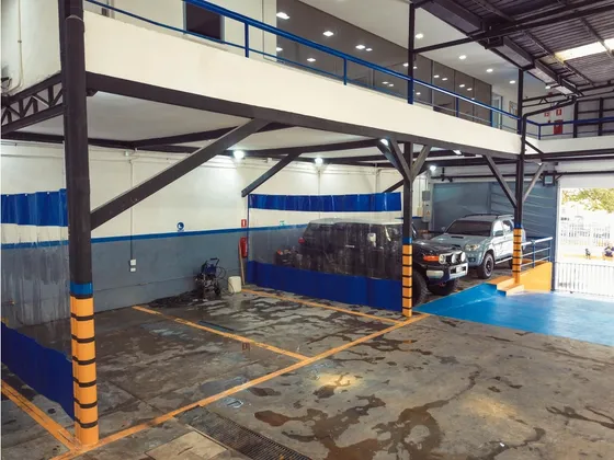 Se Vende Galpon 490m²  Los Chaguaramos