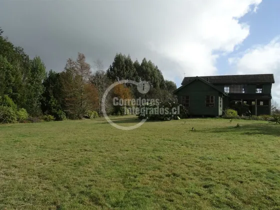 Casa En Venta De 4 Dorm. En Ancud