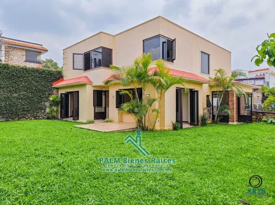 Casa En Fraccionamiento - Excelente Estado - Tzompantle - Vivela !!!!