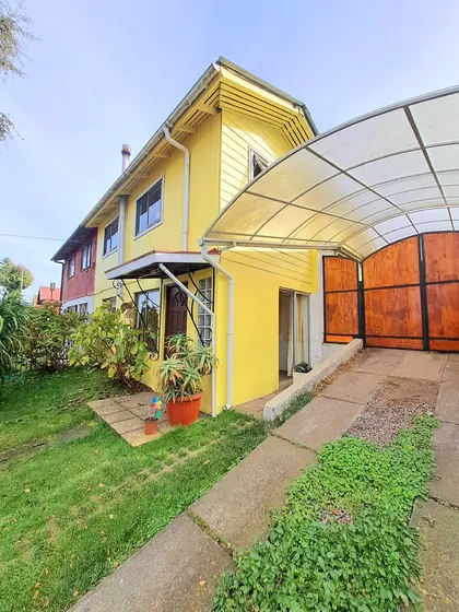 Amplia Casa, Lomas De San Andrés, Concepción (98090)